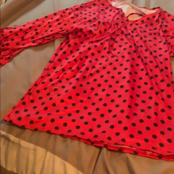 Red and black polka dot top - Picture 5 of 5